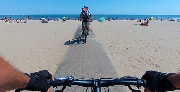 Du Languedoc à la Méditerranée à vélo